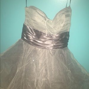 Gray poofy sparkly prom dress